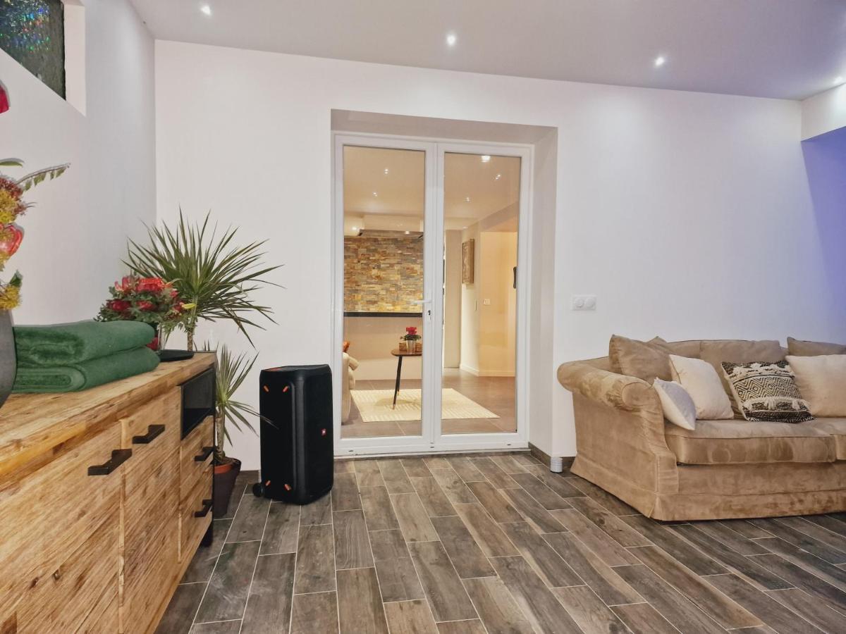 Atoumo Appartement Love Jacuzzi & Jardin Disneyland Paris Quincy-Voisins Εξωτερικό φωτογραφία